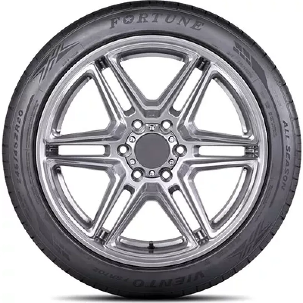Fortune FSR-702 285/35 R19 103Y XL