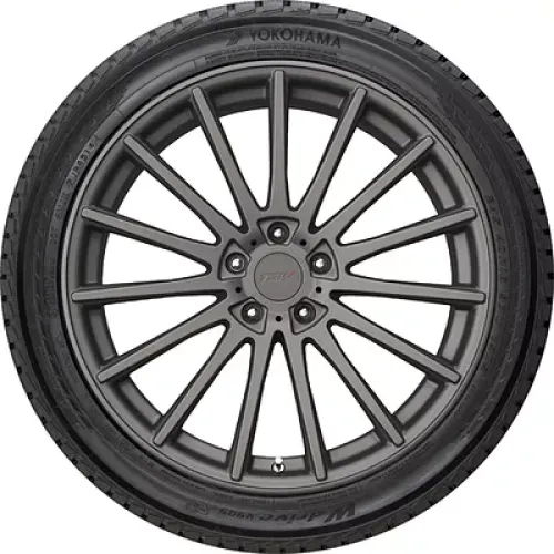Yokohama W.Drive V905 235/35 R19 91W