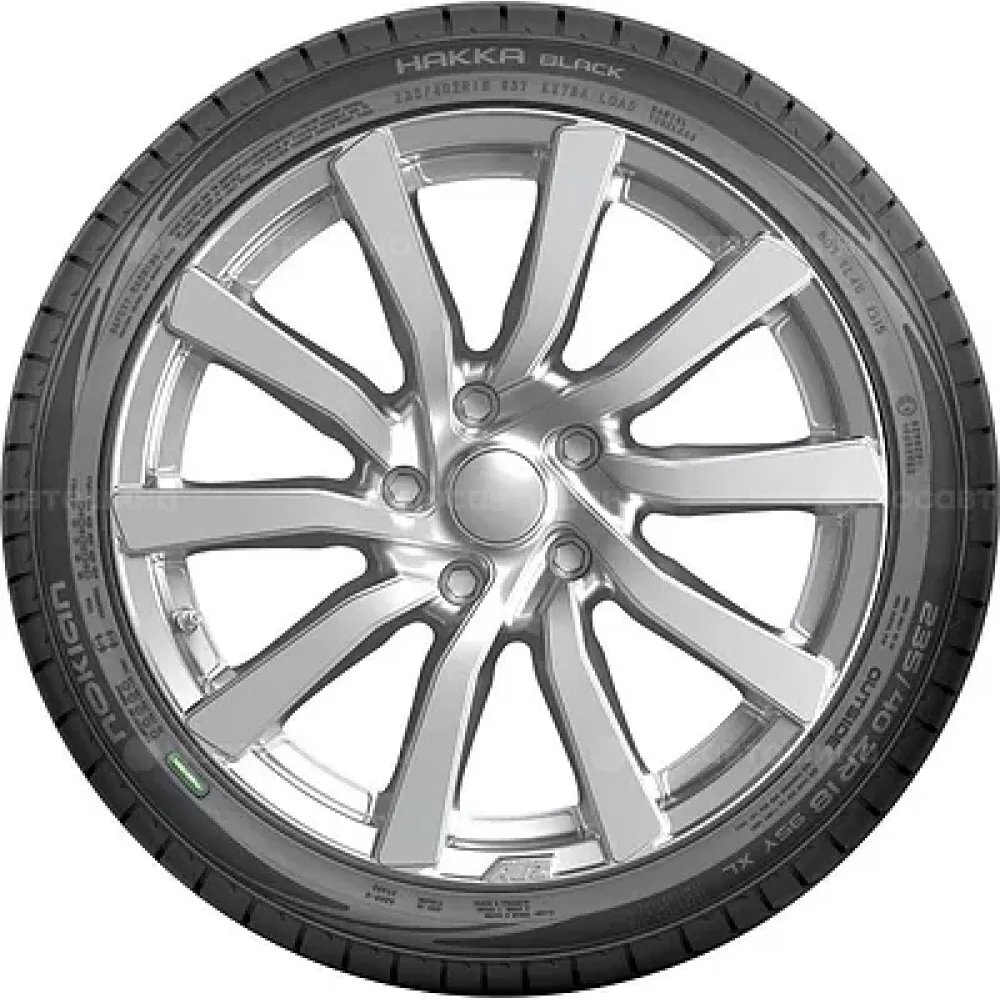 Nokian Hakka Black 215/55 R17 98W XL