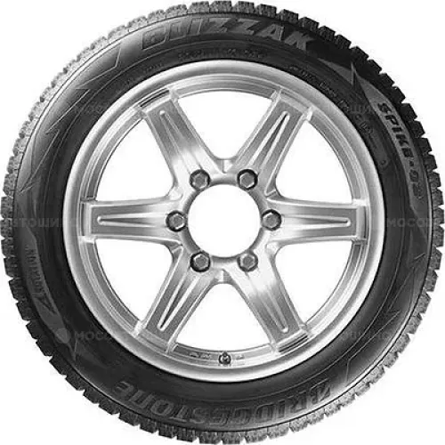 Bridgestone Blizzak Spike-02 215/60 R16 95T