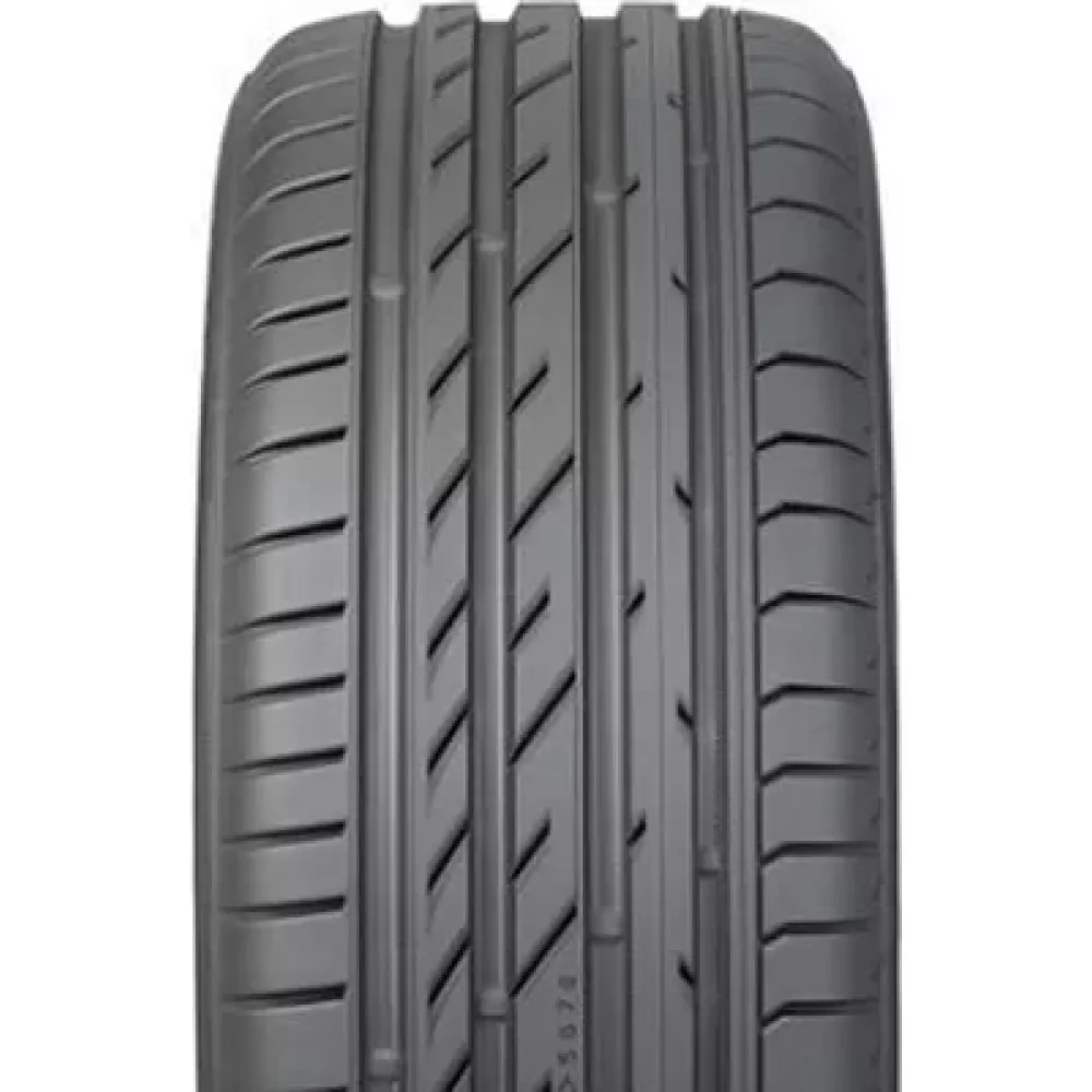 Ikon Nordman SZ2 235/45 R17 97W XL
