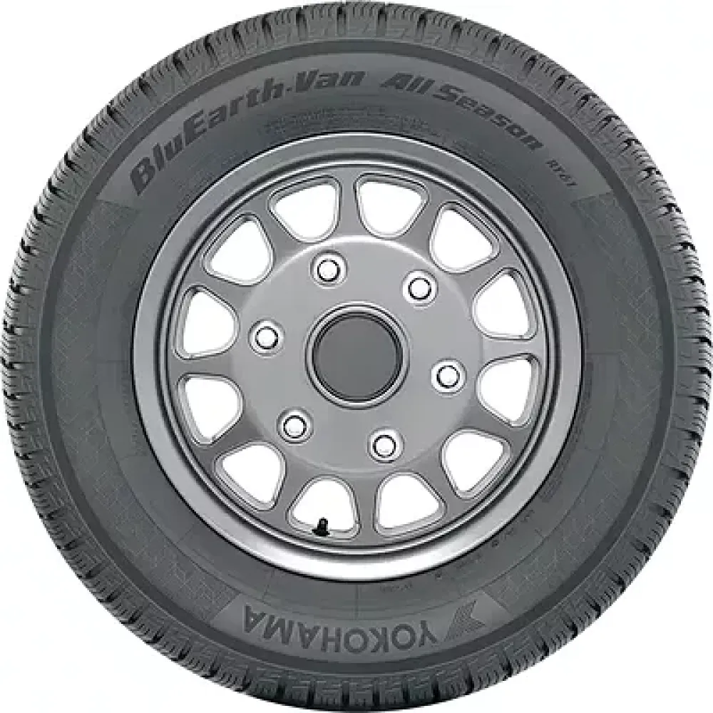 Yokohama Bluearth-Van RY61 225/55 R17C 104/102H