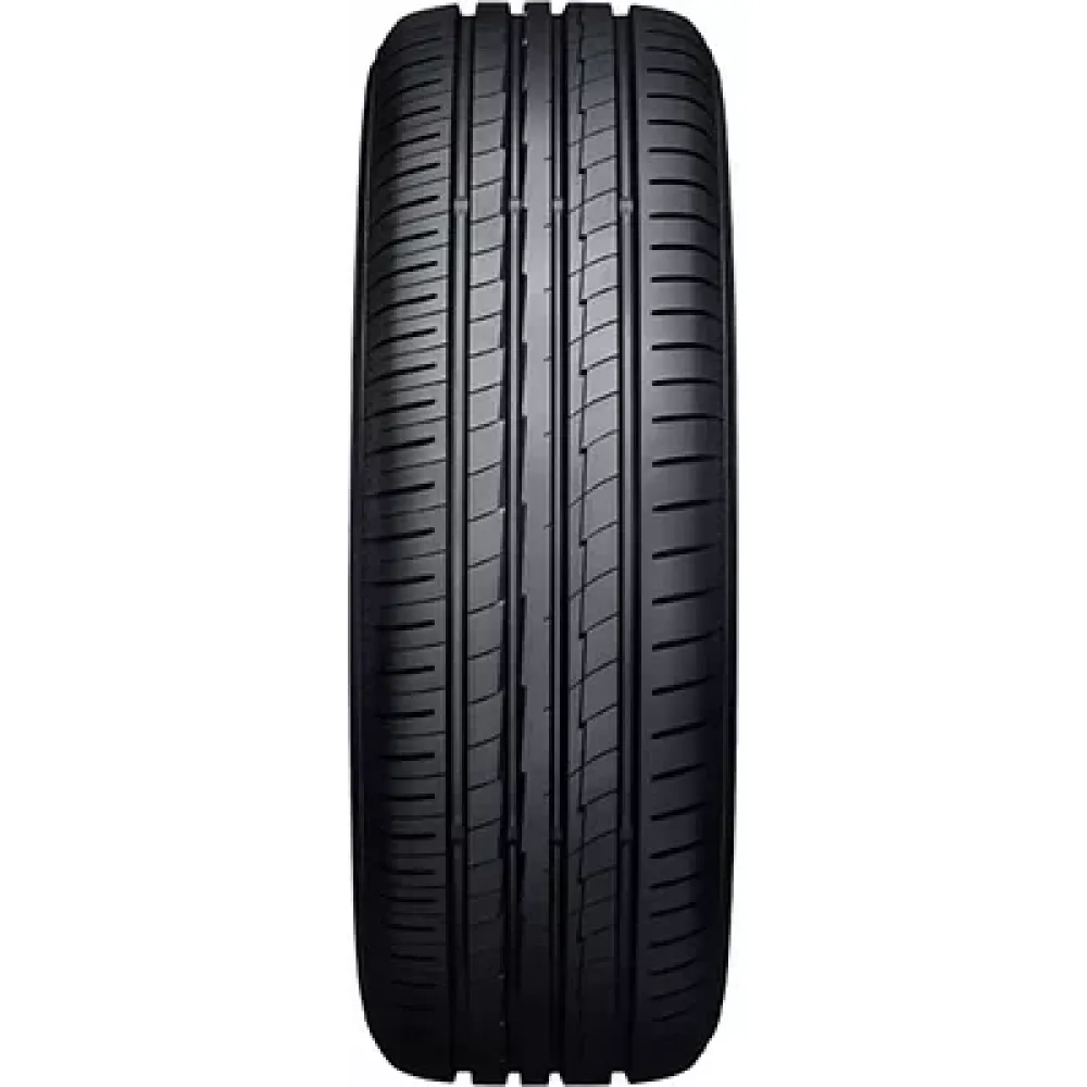Yokohama Bluearth AE50 215/65 R17 99V